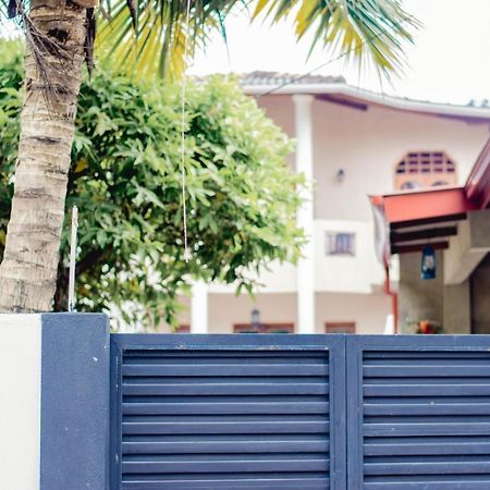 4Ty Two Homestay Galle Exterior photo