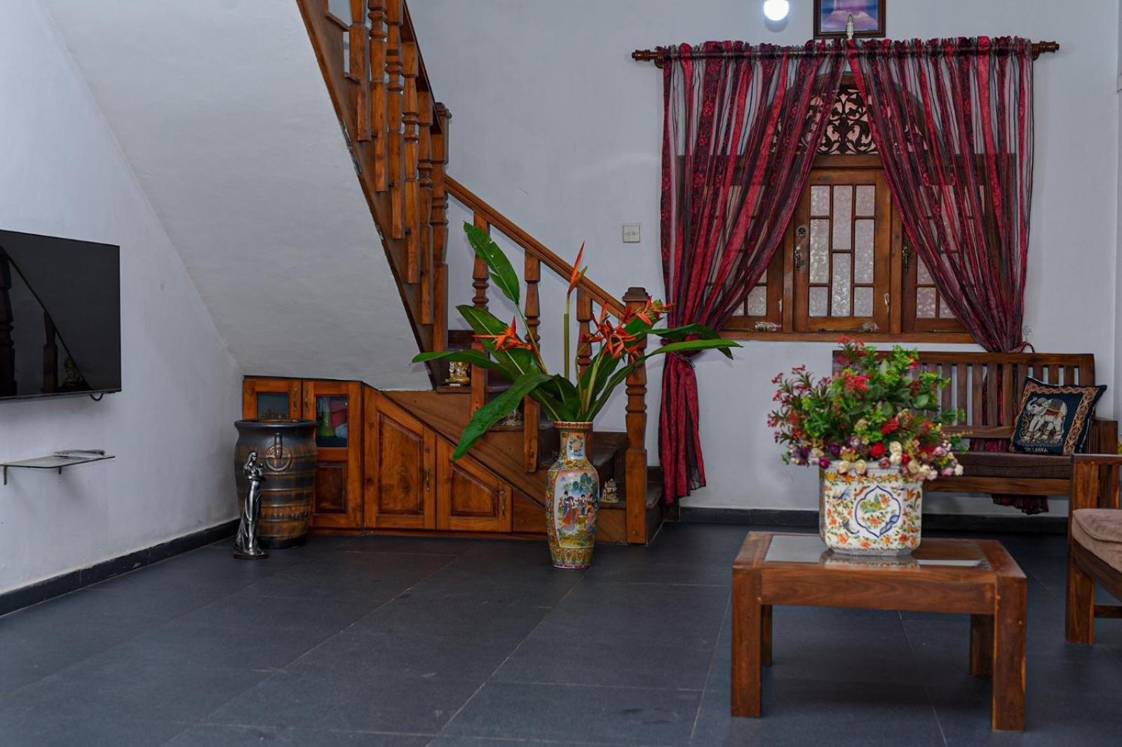 4Ty Two Homestay Galle Exterior photo
