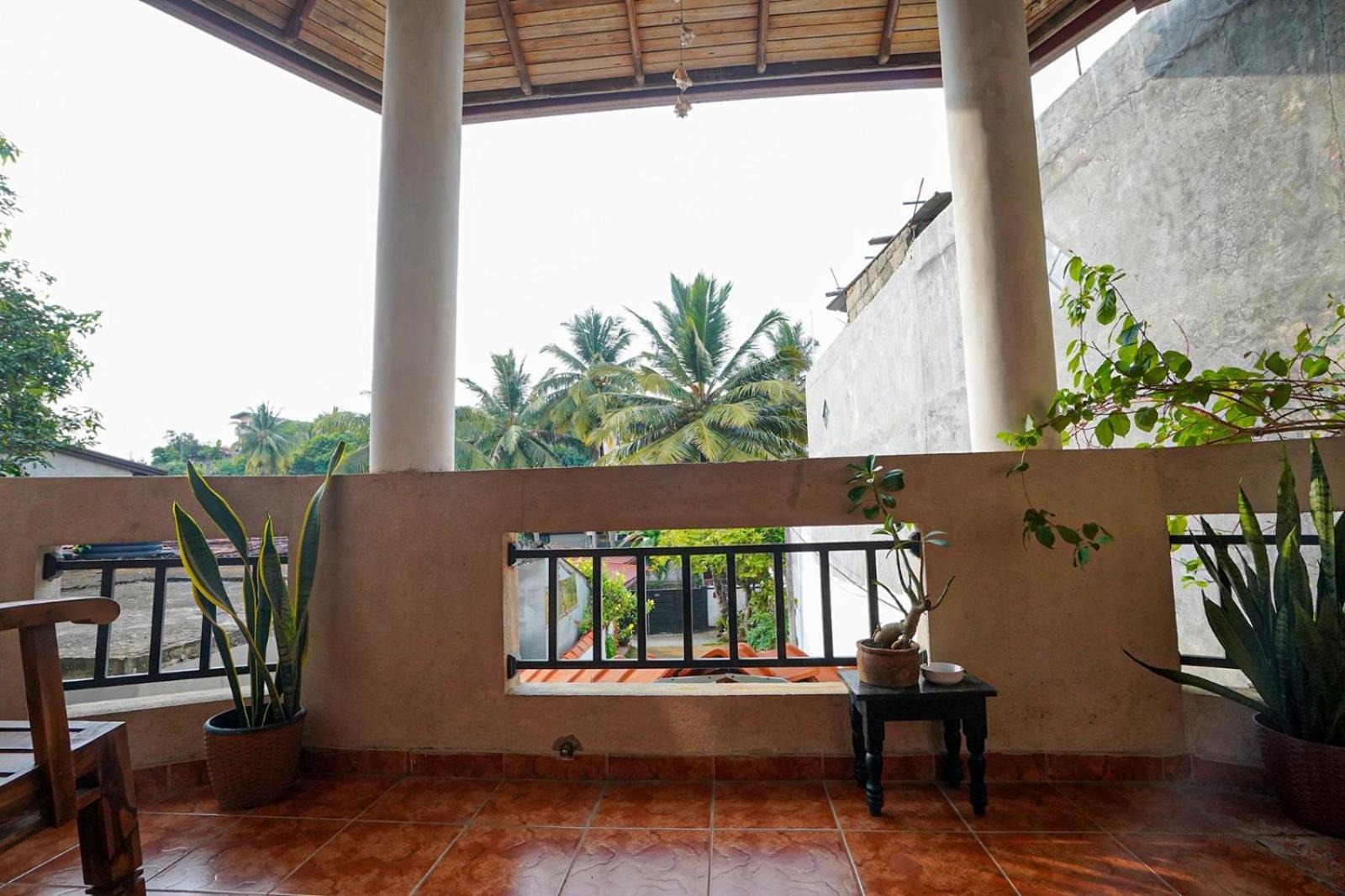 4Ty Two Homestay Galle Exterior photo