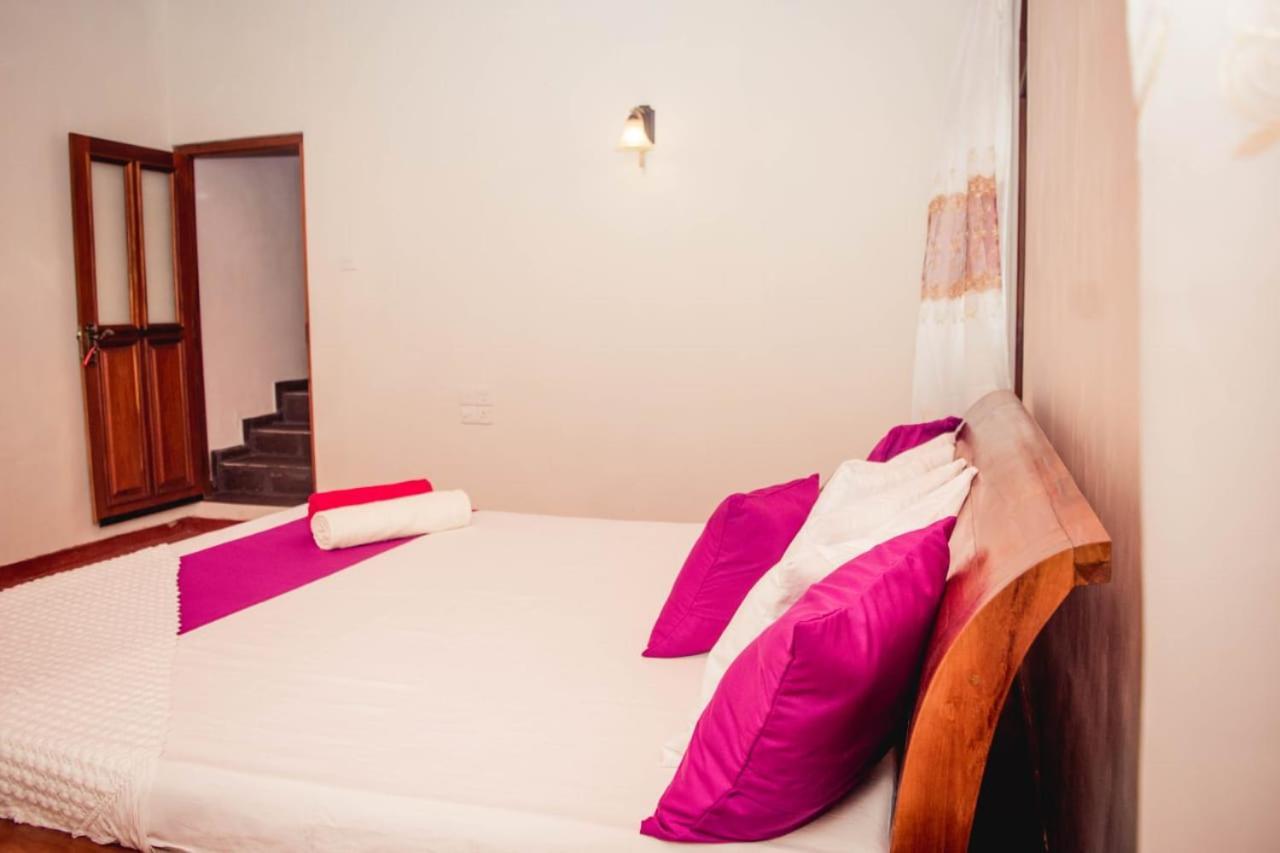 4Ty Two Homestay Galle Exterior photo