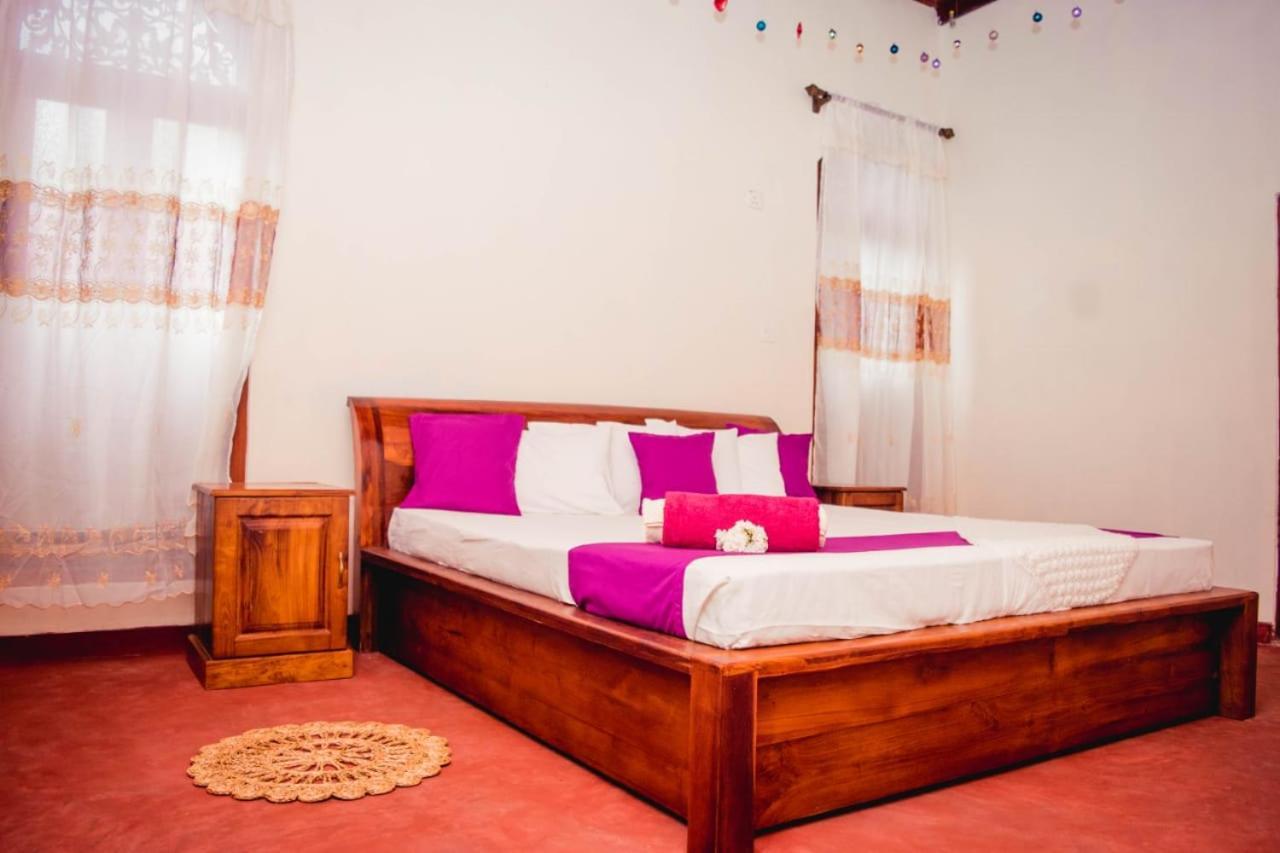 4Ty Two Homestay Galle Exterior photo