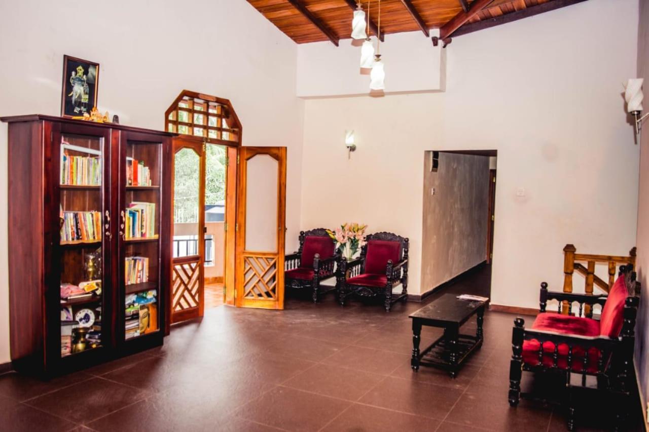 4Ty Two Homestay Galle Exterior photo